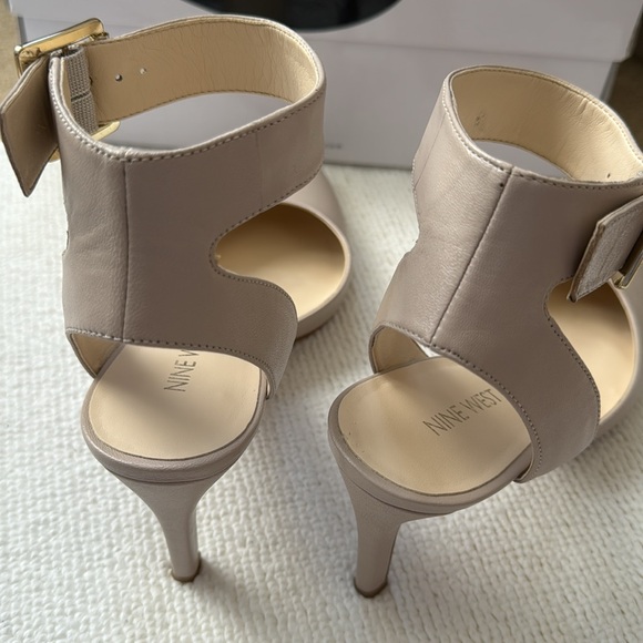 Nine West Callen Nude Leather Ankle-strap Heels - Picture 6 of 9